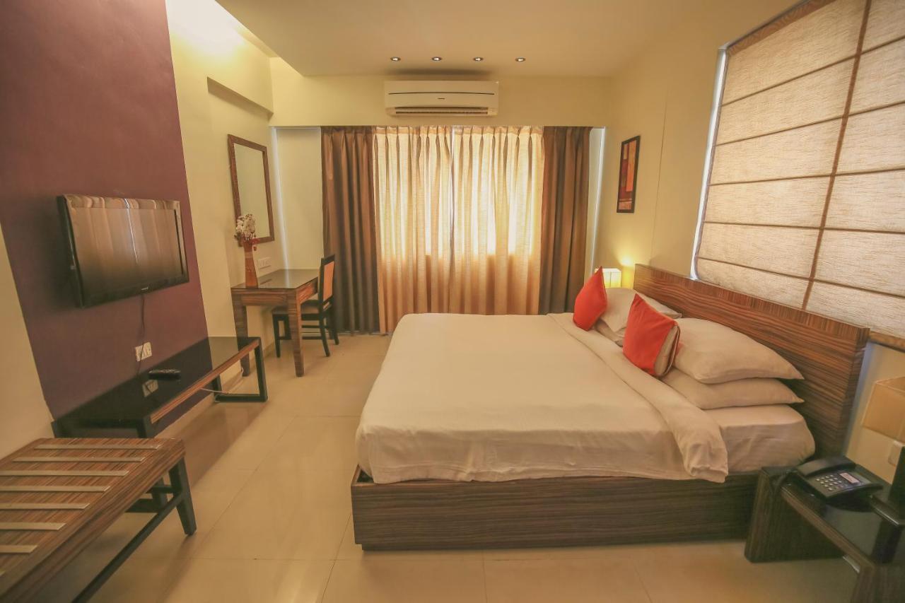 The Gold Haven Pune Exterior foto